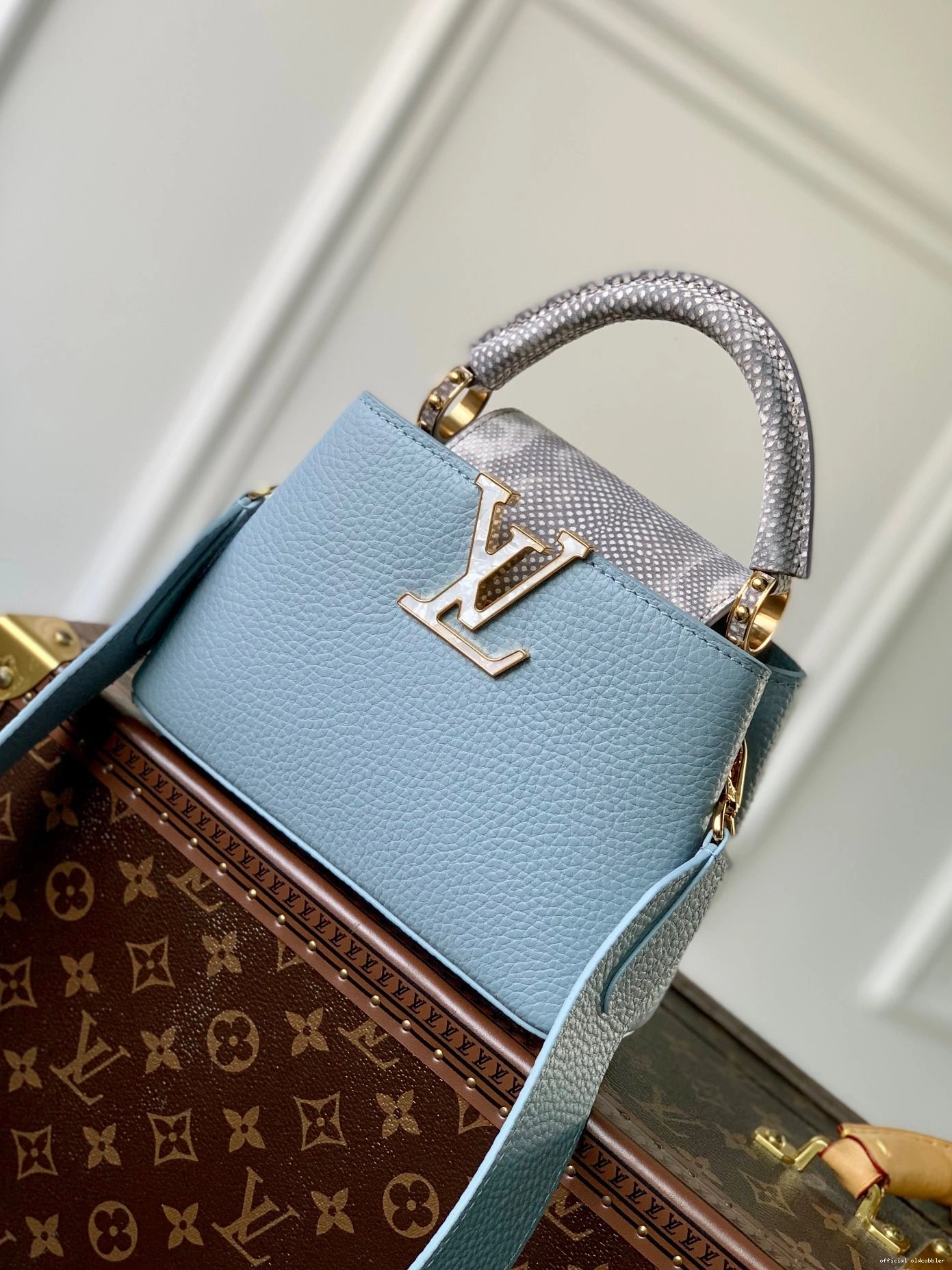 Official oldcobbler CAPUCINES MINI VUITTON LOUIS 0708
